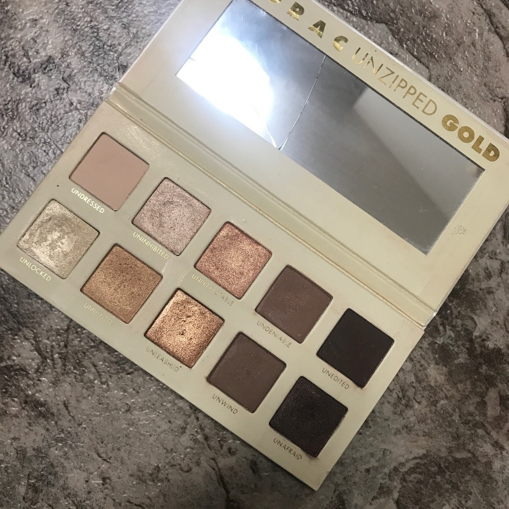 LORAC palette & makeup bag